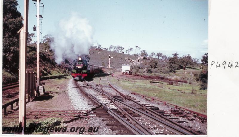 P04942
W class 932, upper quadrant signals, relay boxes, point rodding, section of track newly ballasted, telegarph poles, Swan View, ER line, ARHS tour train to Toodyay
