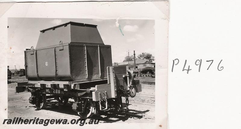 P04976
ML class 2811 lime wagon
