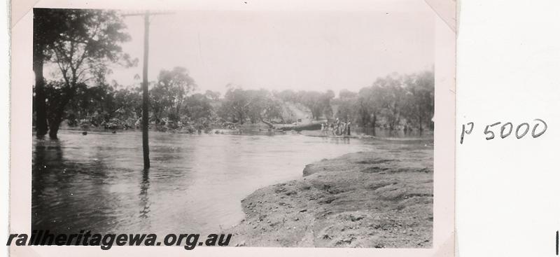 P05000
Flooded river, Newlgalup, DK line
