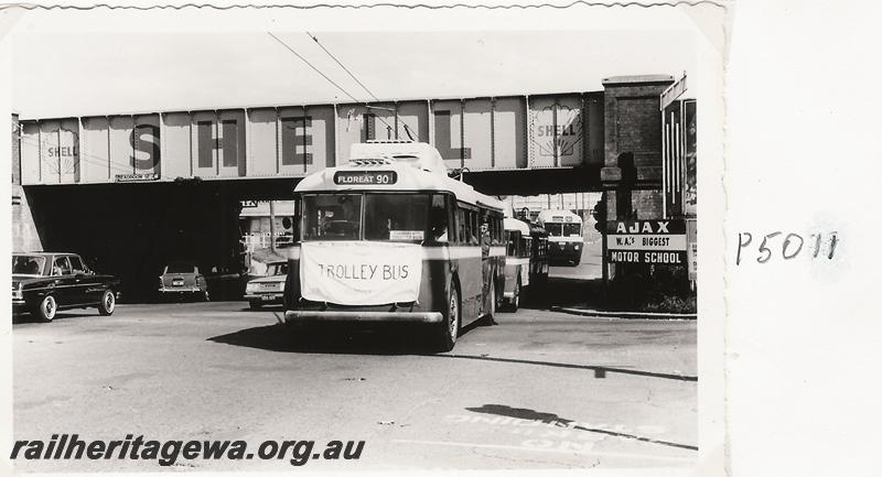 P05011
The last run of trolley buses in Perth, special tour by the WA Div of the ARHS, West Perth Subway
