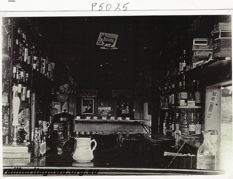 P05025
Refreshment Room, Chidlow, ER line, internal view
