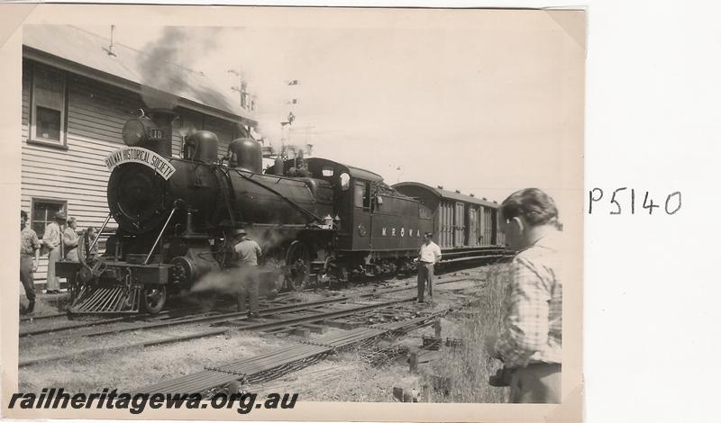 P05140
MRWA loco C class 18, Midland Junction station, about to depart with ARHS tour train
