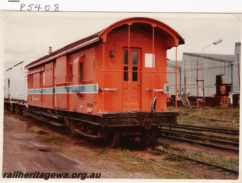 P05408
VW class 5083, ex ZA class 158, Westrail orange livery for use on the Weedex Train, side and end view
