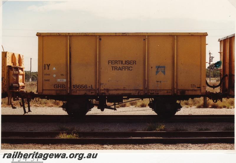 P05431
All steel GHB class 18656-L in the Westrail yellow livery with a small Westrail logo on the right hand end of the side, 