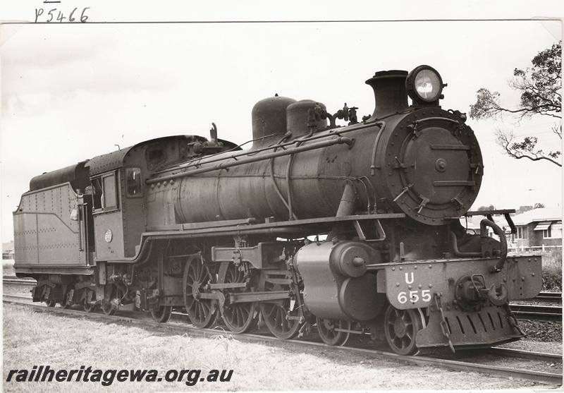 P05466
U class 655, Bassendean, side and front view
