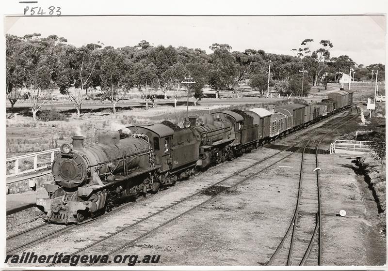 P05483
W class 960 double heading with PR class 526 