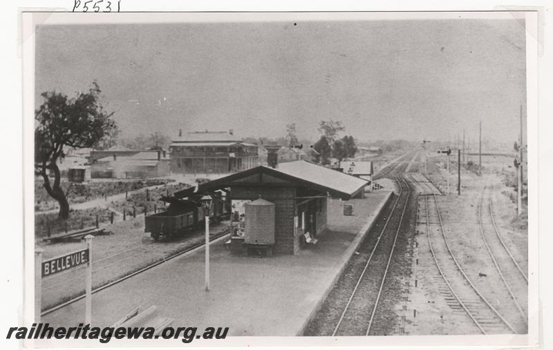 P05531
Station Bellevue, ER line, looking east
