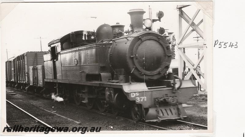 P05543
DS class 371, side and front view, suburban goods train
