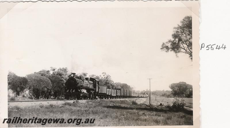 P05544
PMR class 724, near Williams, BN line, goods train
