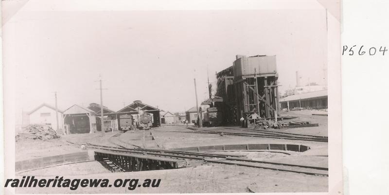 P05604
Visit by the Vic Div of the ARHS, turntable, water towers, loco depot, Fremantle
