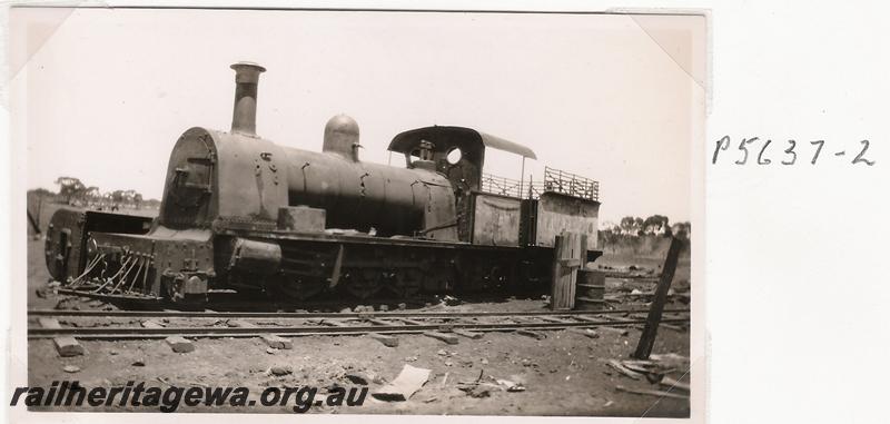 P05637
West Australian Goldfields Firewood Supply Co. loco derelict at Kurrawang, front and side view, ex MRWA loco No.1 