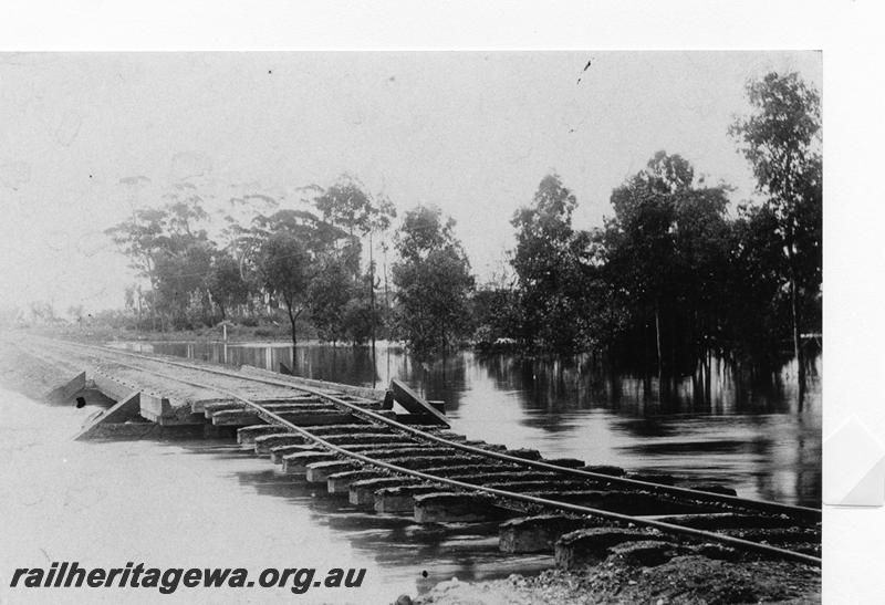 P05746
MRWA washaway, north of Moora, MR line
