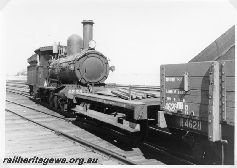 P05849
G class 233, shunters float, Bunbury Jetty, shunting
