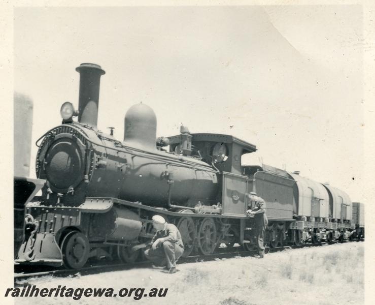 P06015
G class 114, Wilroy, EM line, last G class in the North, ex Geraldton, going South
