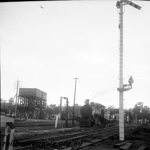 P06057
FS class, water towers, Chidlow, ER line, goods train
