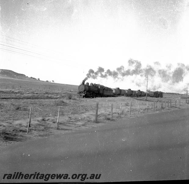 P06066
L class, between Geraldton and Mullewa, NR line, goods train
