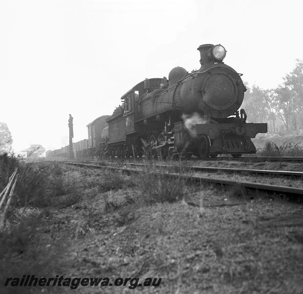 P06067
F class, Bowelling, BN line, on coal train heading for Narrogin
