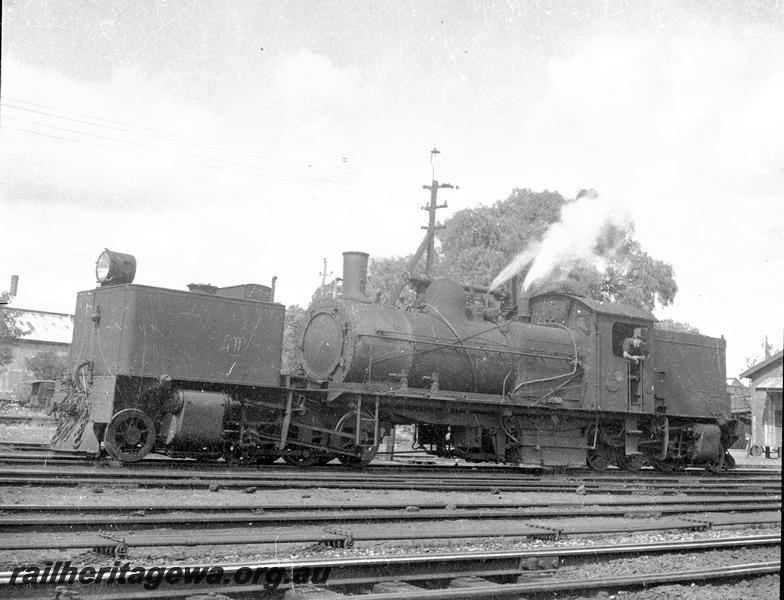 P06069
MSA class Garratt loco, Midland Junction, front and side view
