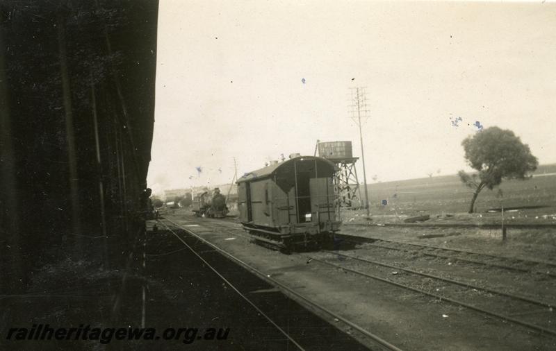 P06206
brakevan, water tank, possibly wooden, Spencers Brook yard, ER line
