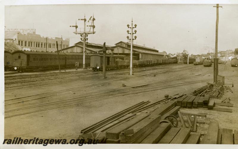 P06259
Perth Carriage sheds, signals, Perth Yard looking east, taken from the Melbourne Road crossing.
