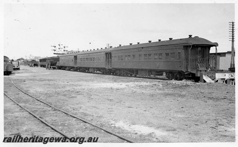 P06261
AQ class carriages, three of, Perth yard
