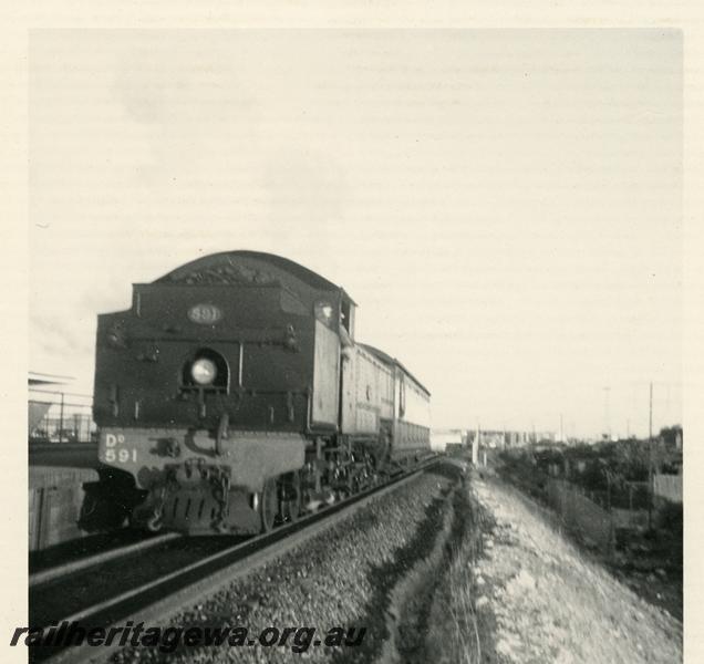 P06388
DD class 591, North Fremantle, suburban passenger train
