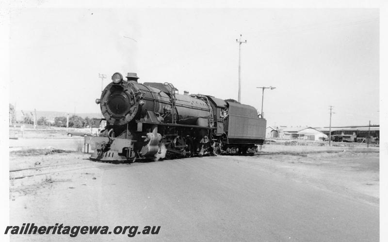 P06440
V class 1212, Midland, front and side view, entering loco depot
