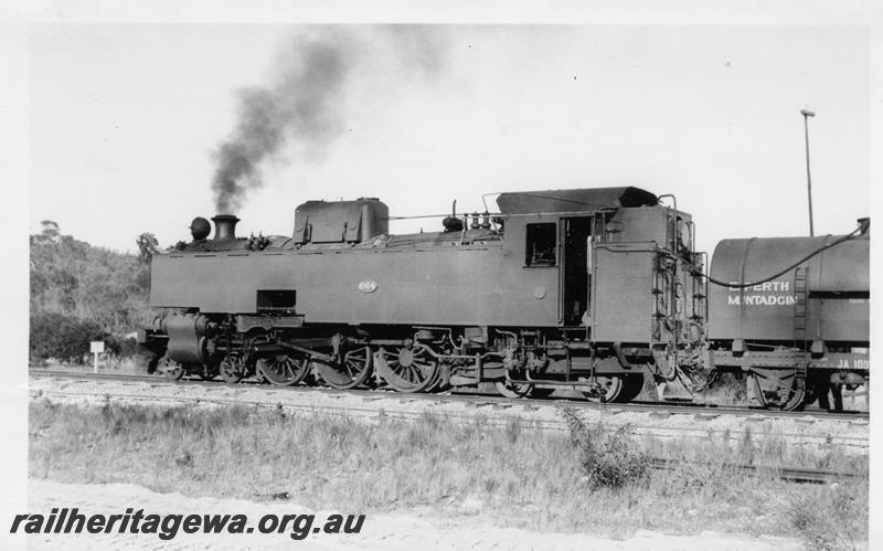 P06632
UT class 664, near Moora, MR line, side and rear view, on ballast train
