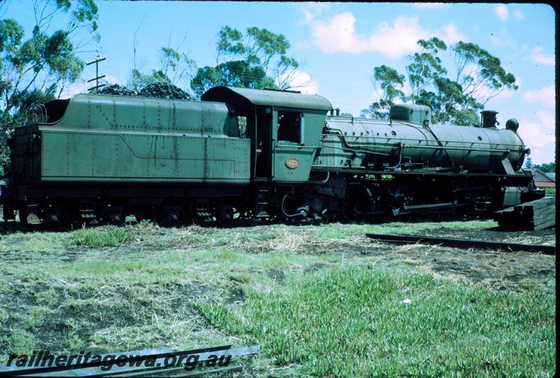 P06858
W class 927, East Perth, end and side view
