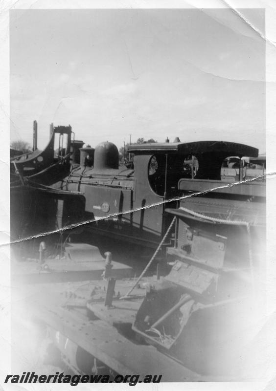 P06920
OA class 219, Krasonsteins siding, Bassendean, awaiting scrapping
