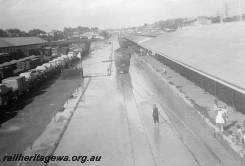 P06961
Station yard, Kalgoorlie, EGR line, flooded
