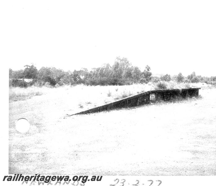 P07008
Loading platform, Newlands, PP line, overgrown and out of use
