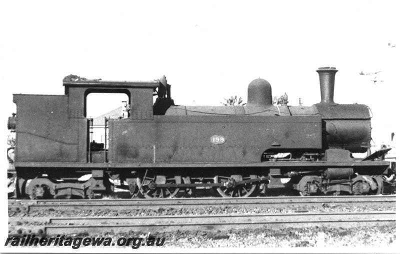 P07027
N class 199, side view
