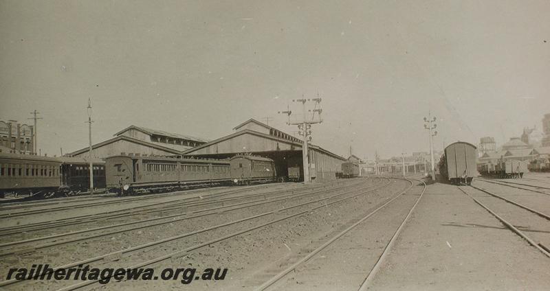 P07217
Carriages, signals, carriage shed, west end of Perth Yard, wider angle view than in P7216
