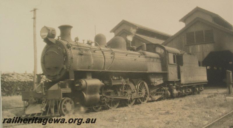 P07268
P class, East Perth Loco Depot, front and side view
