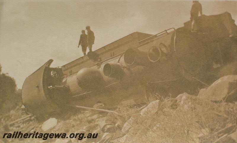 P07273
1 of 6 views of the derailment of D class 387 at 