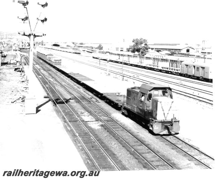 P07364
B class 1609, bracket signal on the platform of the old Midland Station, signal box recently demolished, shunting, elevated view looking east.
