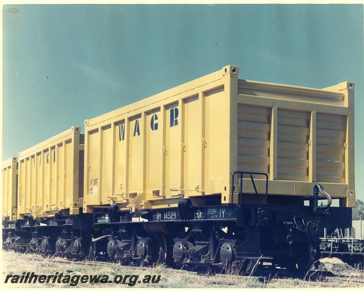 P07437
QW class 14529, ex W class loco tender underframe with container No.5979
