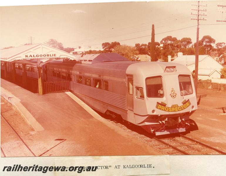 P07467
Prospector railcar set, Kalgoorlie Station for the inauguration of 