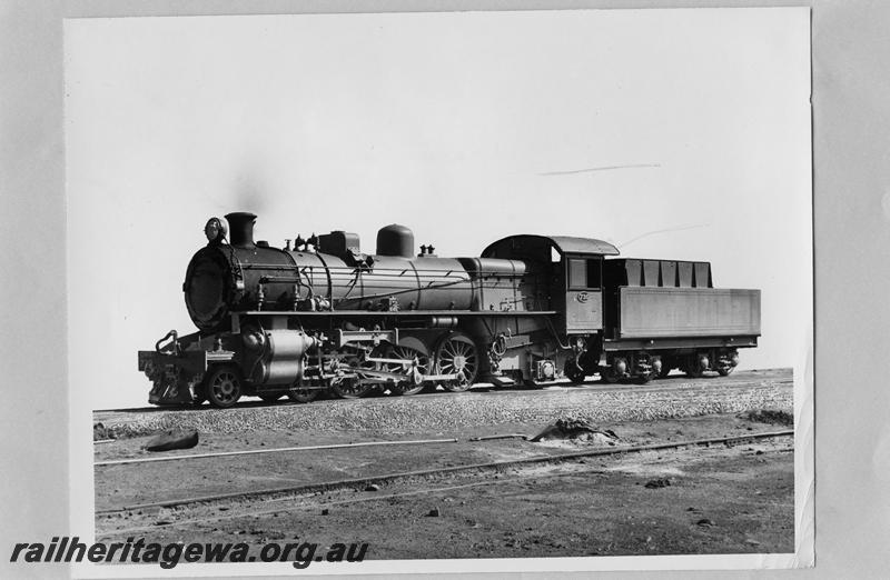 P07579
PMR class 730, in fully lined out in photographic grey livery, front and side view, builder's photo
