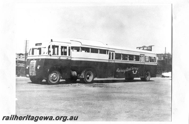 P07644
Railway Road Service semi trailer bus headed by Foden No.F18
