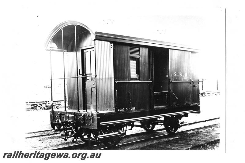 P07789
SSM brakevan, 4 wheeled with end platform, when new
