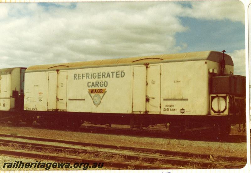 P07876
WAR class 23432 refrigerated van, 