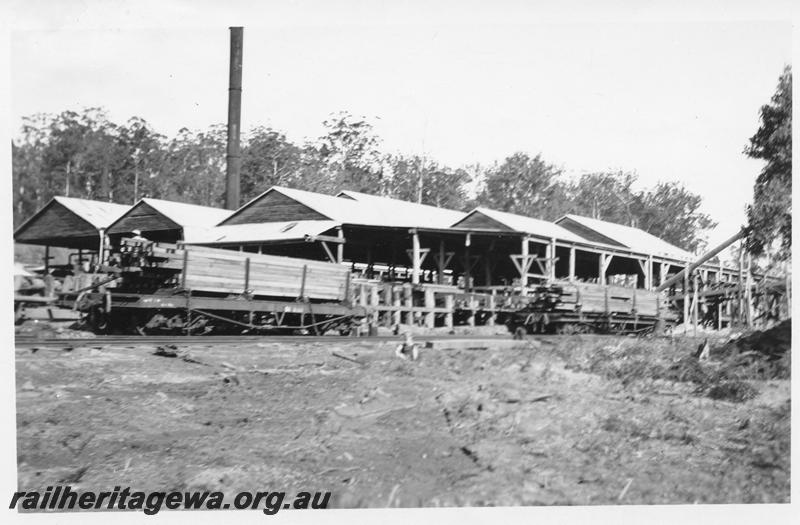 P07991
QA class bolster wagon loaded with sawn timber, timber mill, one of the first wagon loads from the new Quinninup Mill
