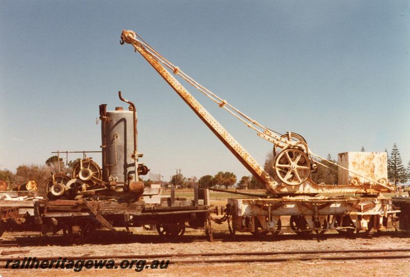 P07993
Cowans Sheldon hand crane, steam winch on derelict low sided wagon, Busselton, side view
