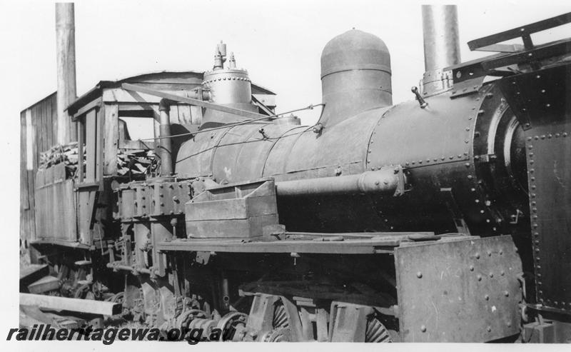 P08064
Bunnings Shay loco, Argyle Mill, cylinder side view, derelict
