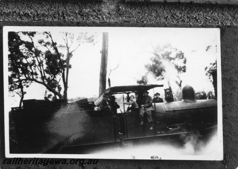 P08069
Kauri Timber Co. loco No.7, Nannup, side view.
