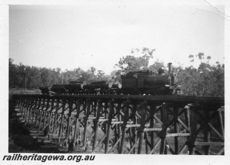 P08164
G class 117, trestle bridge, Asquith, with log rake
