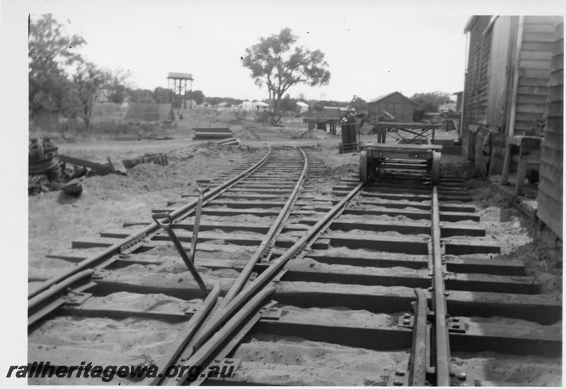 P08271
2 of 4 views of new track, Yarloop workshops, view along track
