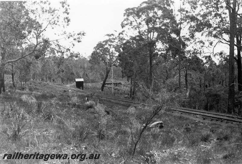 P08298
No.3 deadend on Millars Yarloop zig zag
